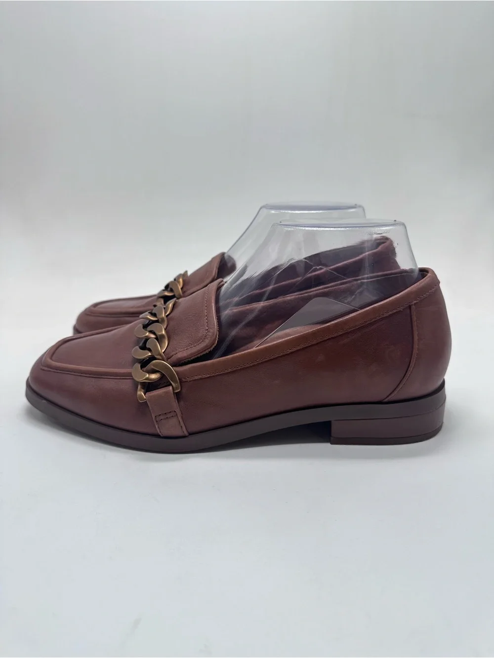 Vionic | Mizelle Chain Loafers in Brown Leather